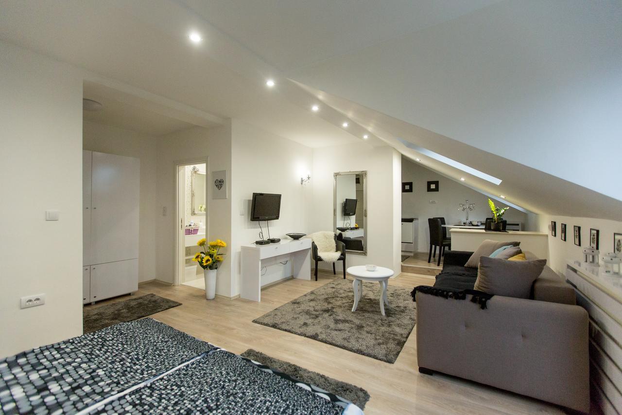 Apartamento Stan Na Dan Angel Novi Sad Exterior foto