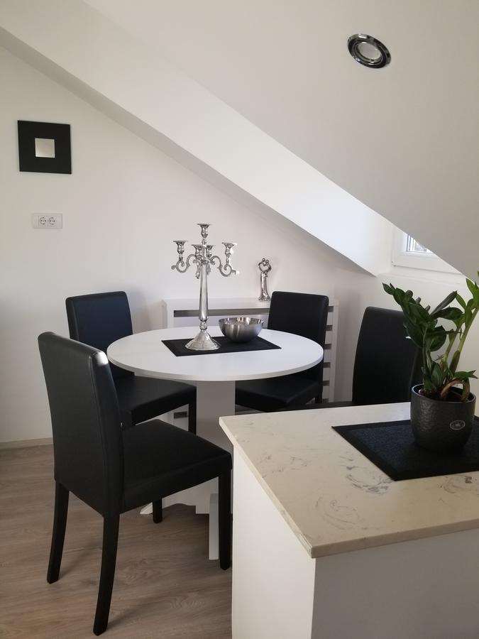 Apartamento Stan Na Dan Angel Novi Sad Exterior foto
