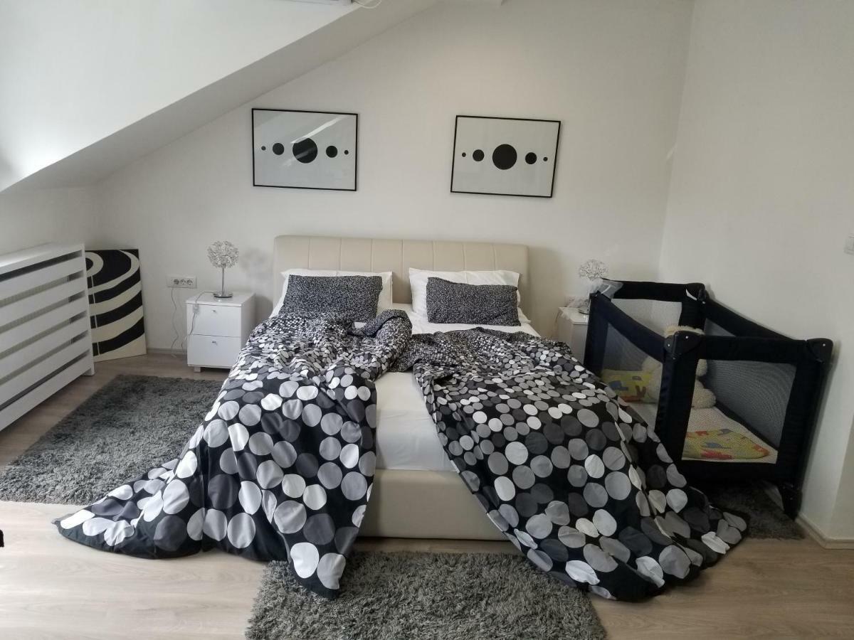 Apartamento Stan Na Dan Angel Novi Sad Exterior foto
